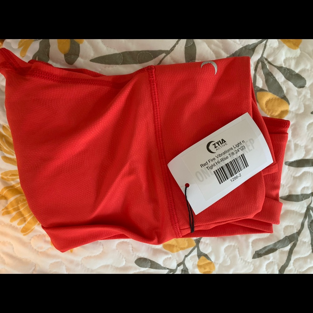 Zyia size 2